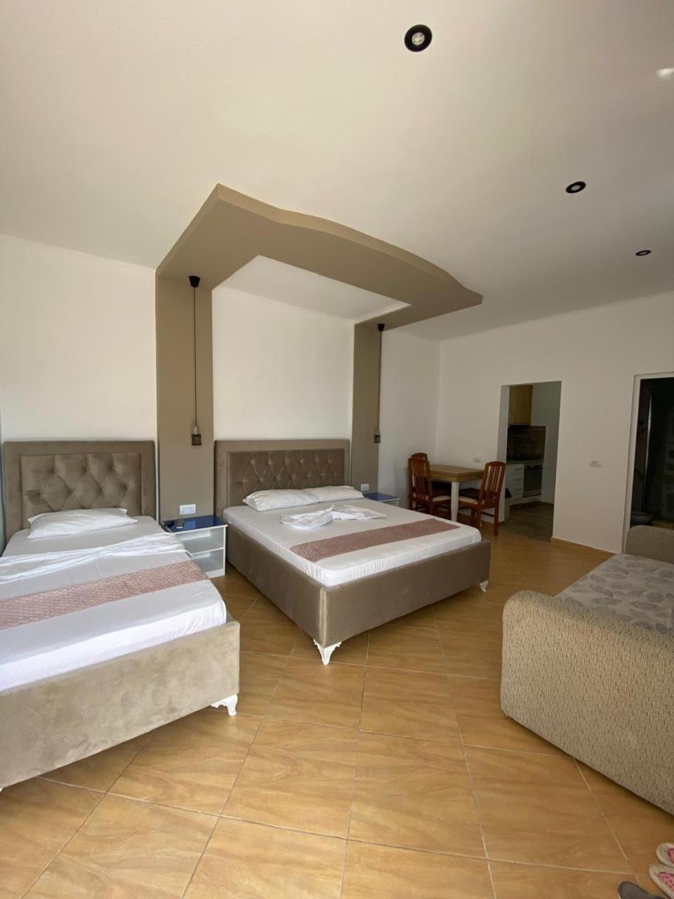 Vila Floban & Mirdar Koshi Sarandë Exteriér fotografie